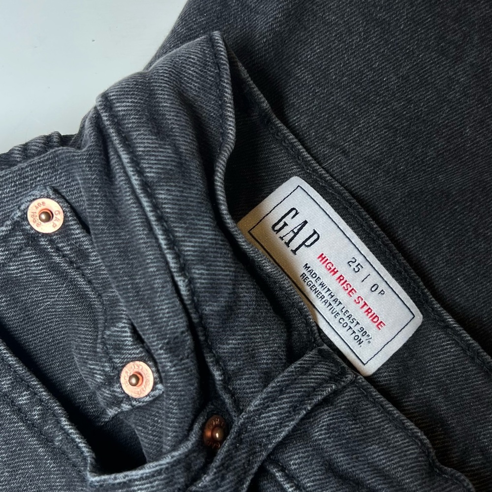 GAP | High Rise Stride Wide Leg Washed Black Jeans
